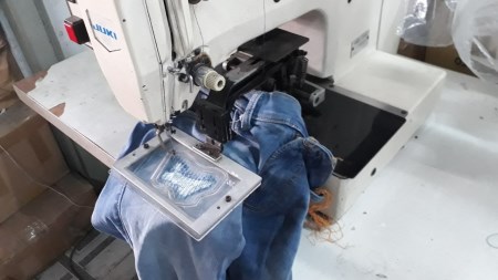 Zig zac sewing machine